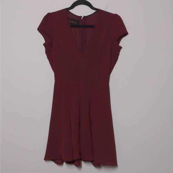 Reformation Burgundy Dress V-neck Fit and Flare Cap Sleeves S - Picture 9 of 9